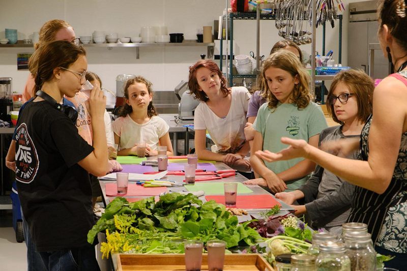 Croquarium réussit sa campagne de sociofinancement et ramasse 200 000$ pour les cuisines de la Maison de l’alimentation